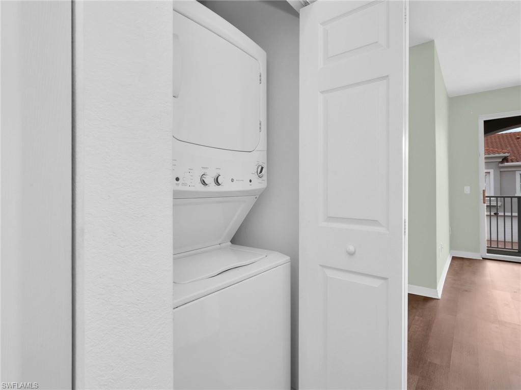 23501 Alamanda Dr 102 Property Photo 15