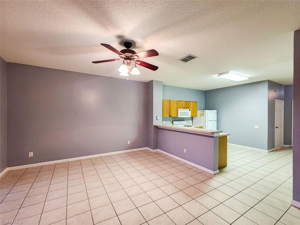 2332 Silver Palm Dr Property Photo 5