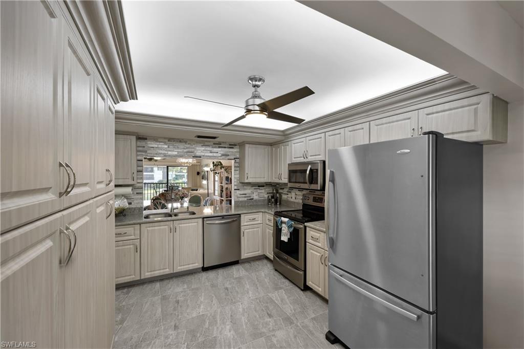 500 Misty Pines Cir 206 Property Photo 9