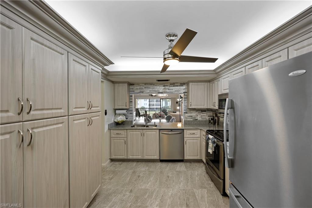 500 Misty Pines Cir 206 Property Photo 10