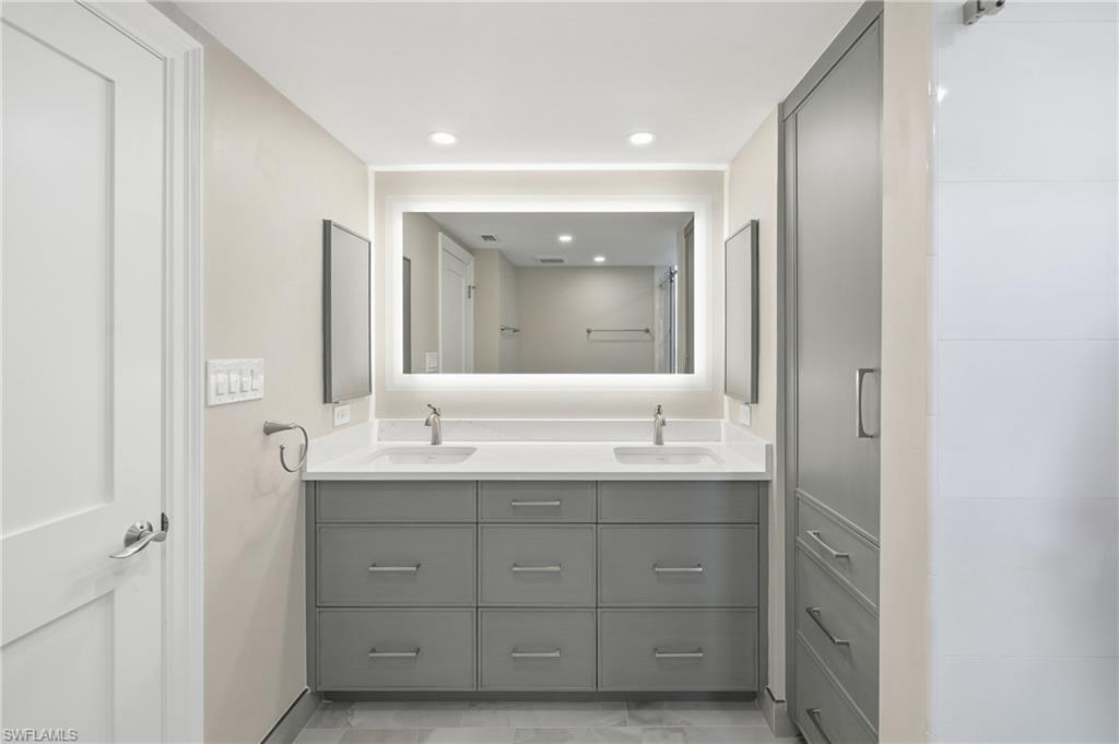 174 Collier Blvd 1105 Property Photo 18