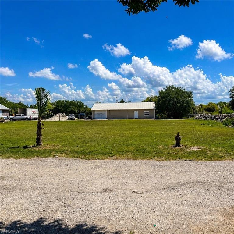 7850 Friendship Ln Property Photo 15