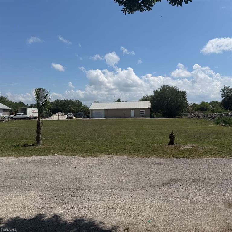 7850 Friendship Ln Property Photo 19