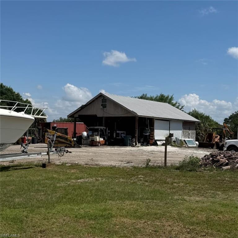 7850 Friendship Ln Property Photo 21
