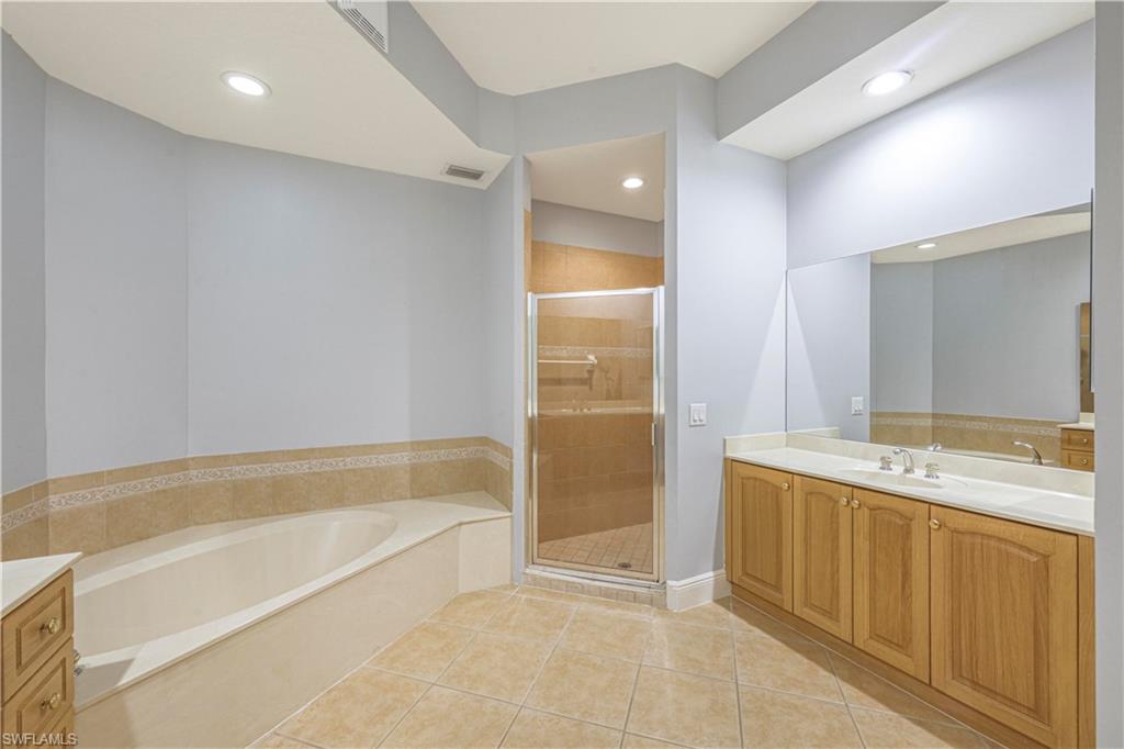 9142 Cherry Oaks Ln 102 Property Photo 19