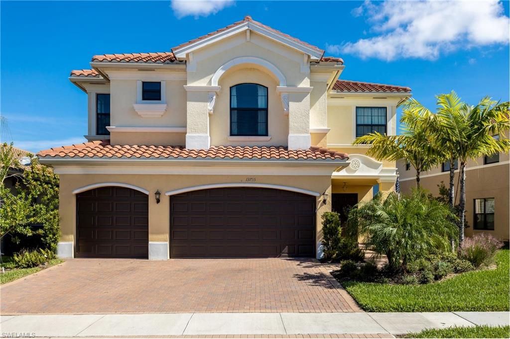 13755 Luna Dr Property Photo 2