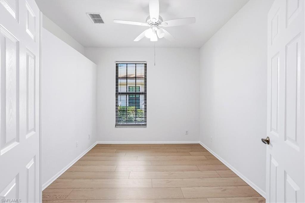 7550 Meadow Lakes Dr 4701 Property Photo 28