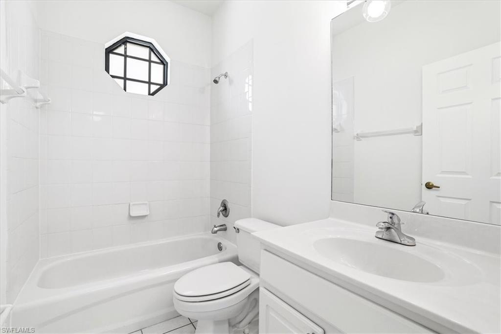 7550 Meadow Lakes Dr 4701 Property Photo 29