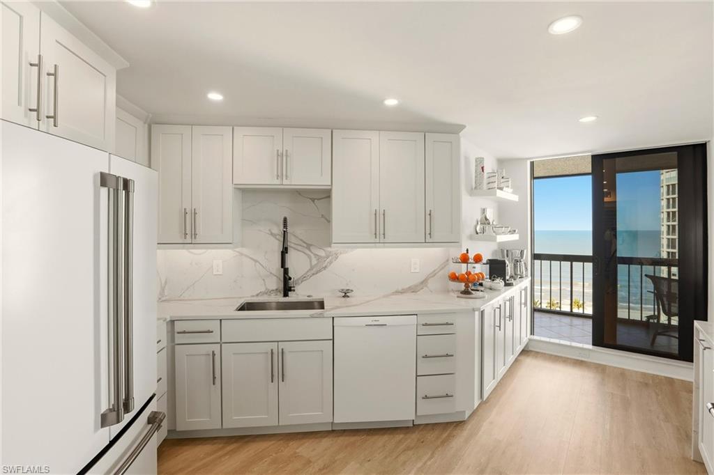 4551 Gulf Shore Blvd N 1500 Property Photo 15