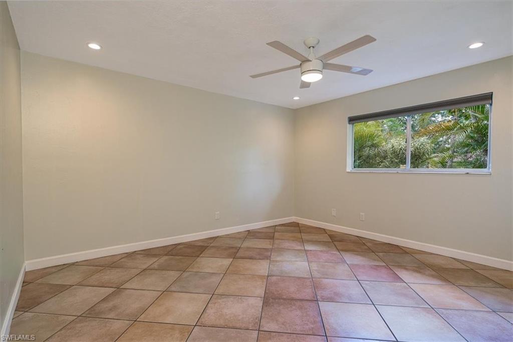 1025 Pine Isle Ln 1025 Property Photo 11