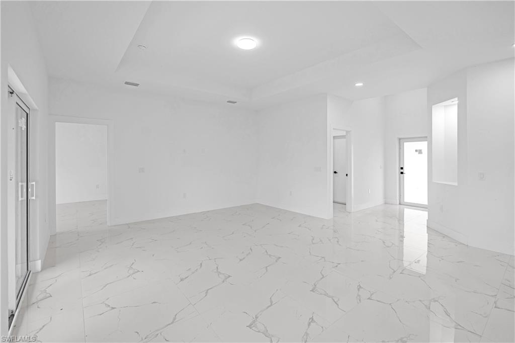 1905 Charles Ave N Property Photo 7