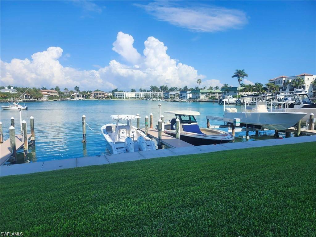 3000 Gulf Shore Blvd N 113 Property Photo 30