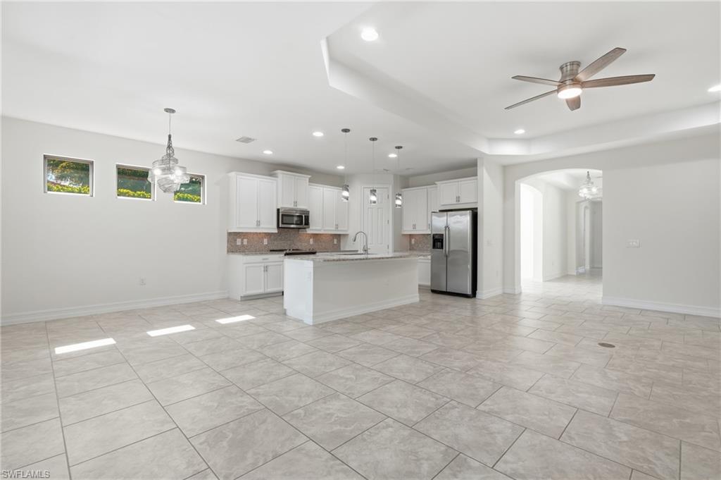 16329 Aberdeen Way Property Photo 7