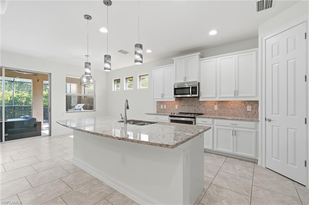 16329 Aberdeen Way Property Photo 10