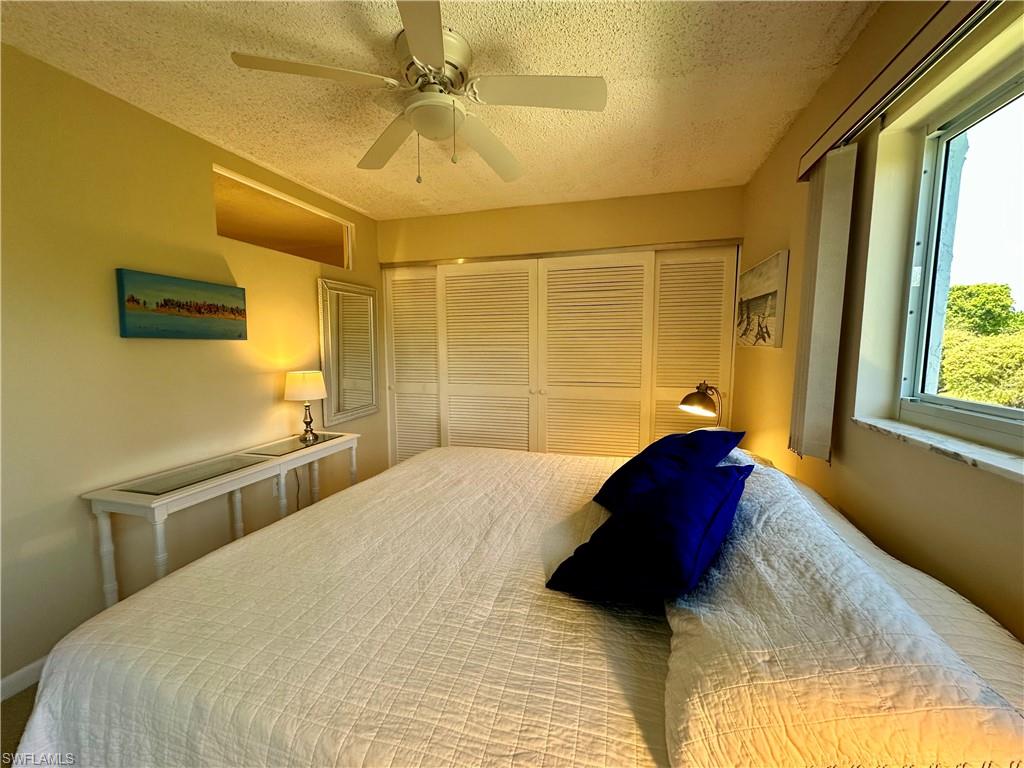 555 Park Shore Dr B205 Property Photo 17