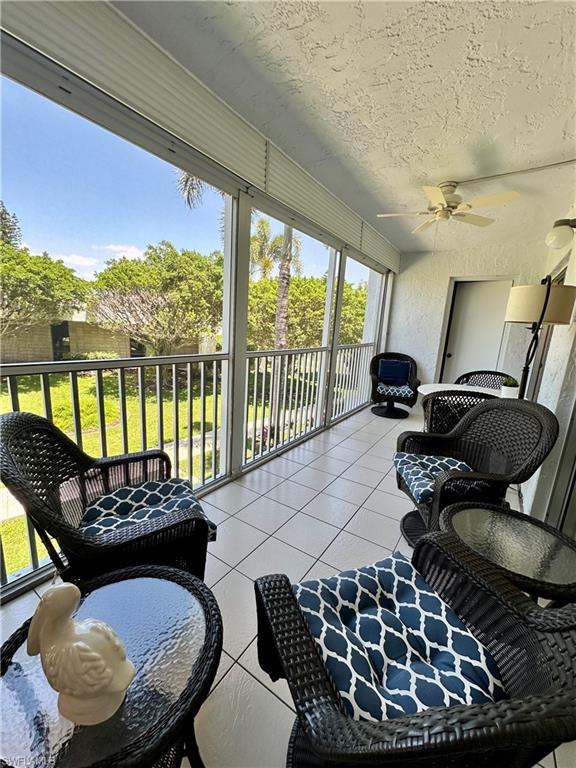 555 Park Shore Dr B205 Property Photo 29