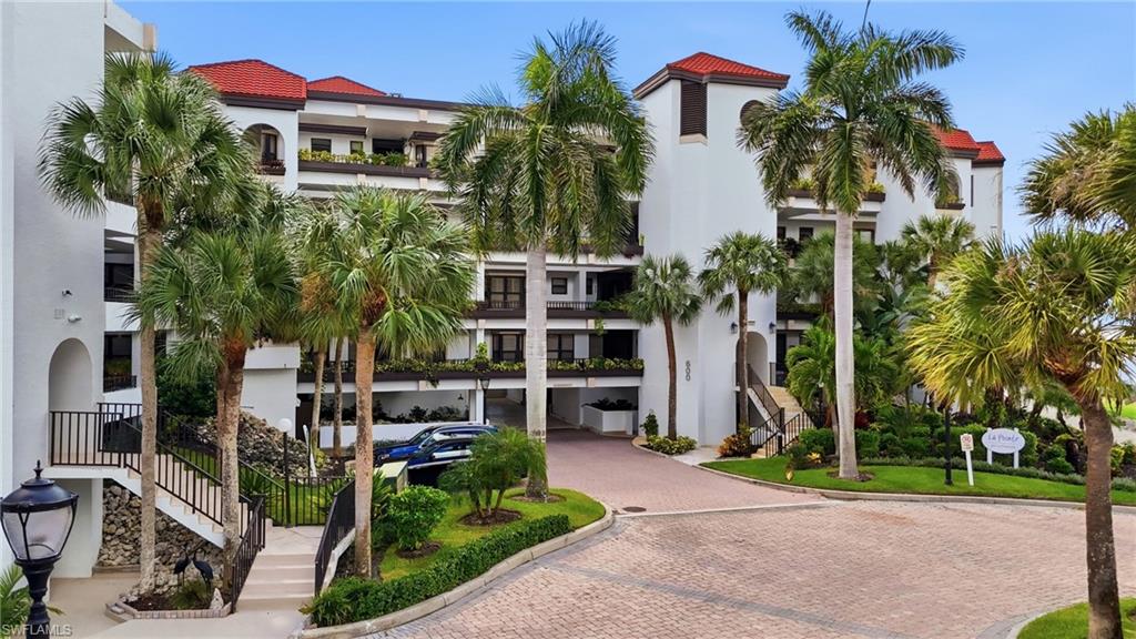 604 La Peninsula Blvd 604 Property Photo 2