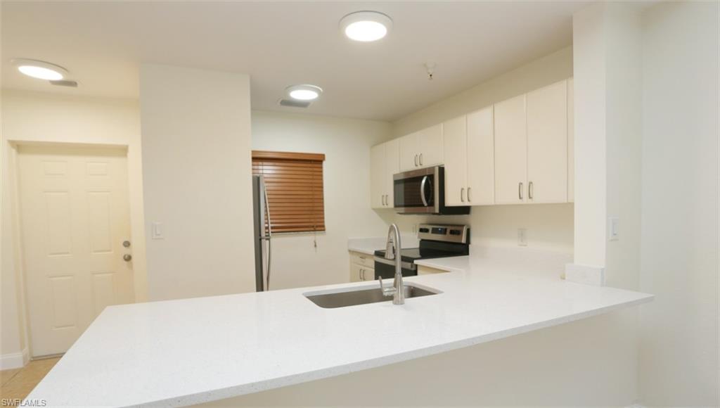 4455 Botanical Place Cir 5-104 Property Photo 7