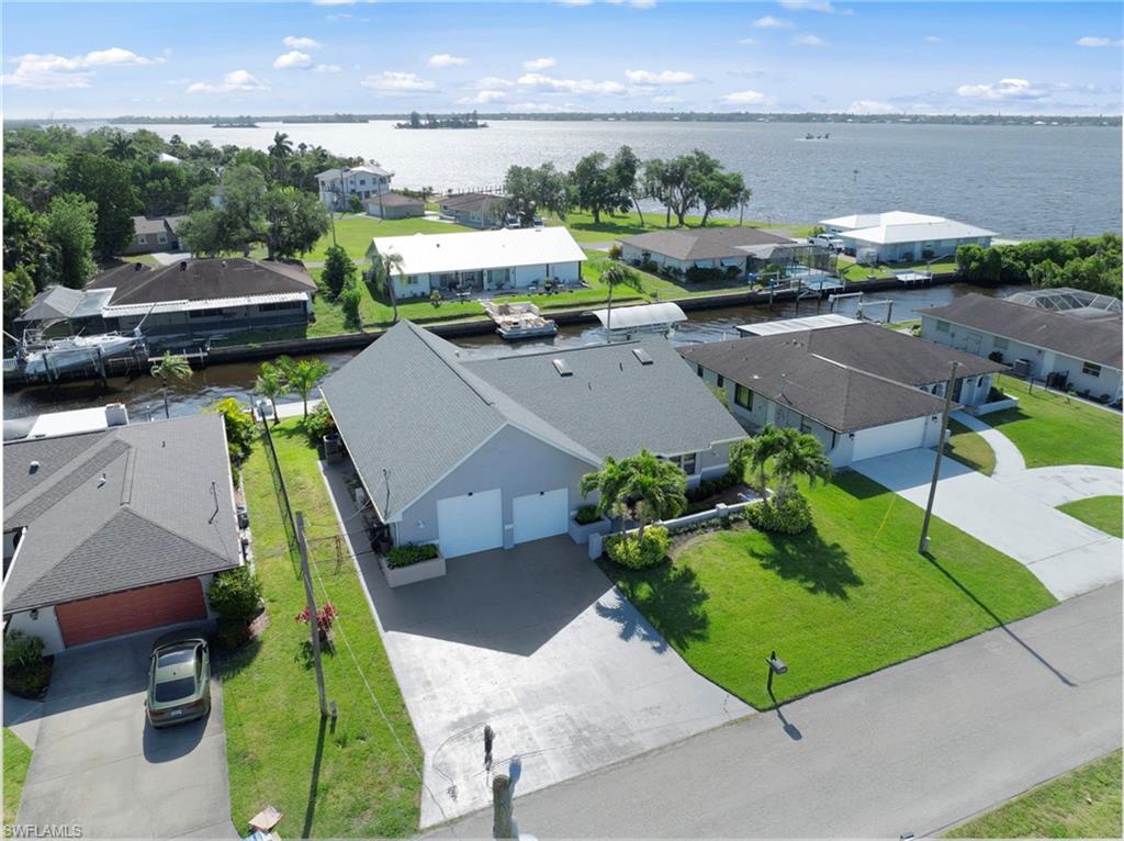7195 Reymoor Dr Property Photo 19