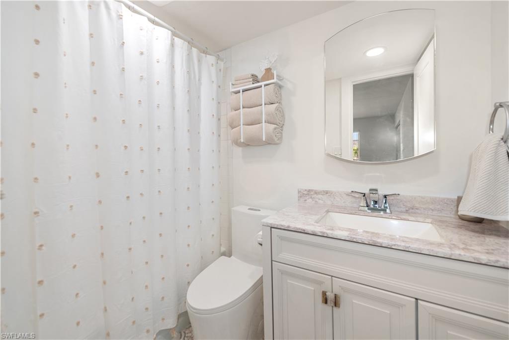 501 Forest Lakes Blvd 111 Property Photo 22