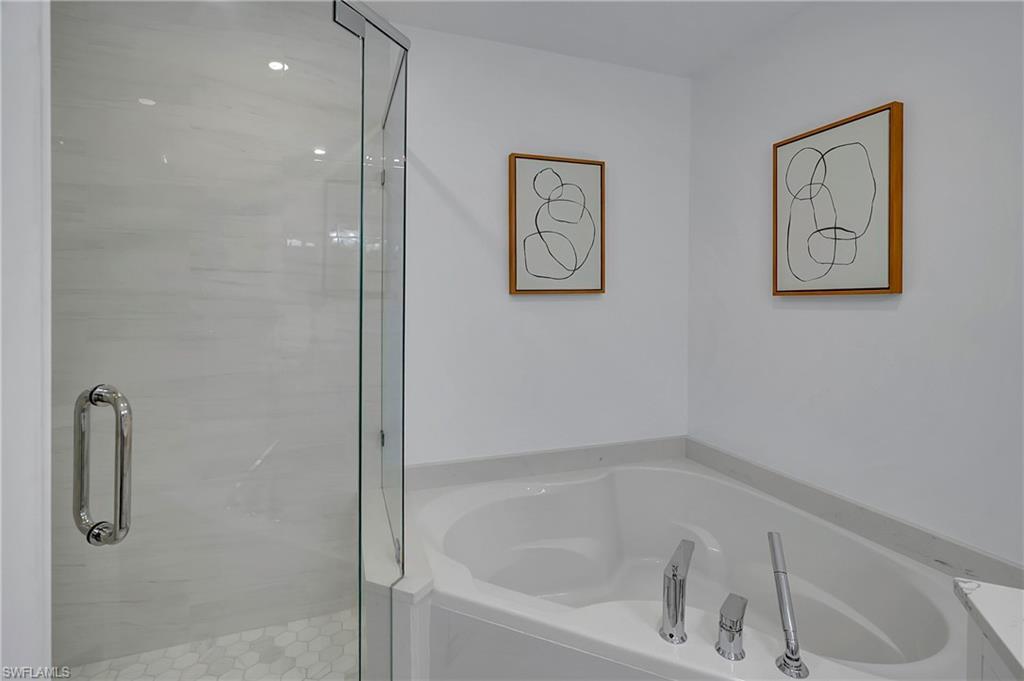 2165 Arielle Dr 1602 Property Photo 24
