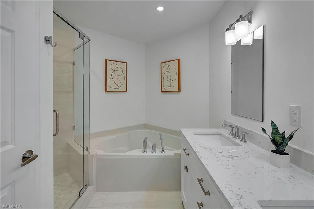 2165 Arielle Dr 1602 Property Photo 25