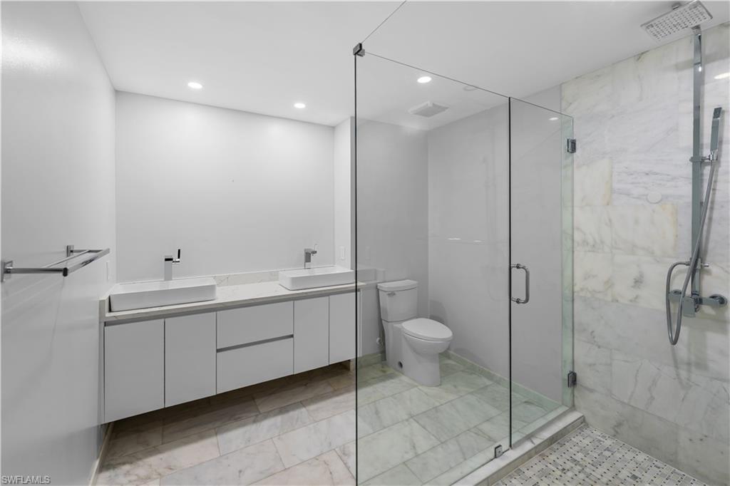 900 Henderson Creek Dr A102 Property Photo 14
