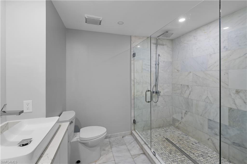 900 Henderson Creek Dr A102 Property Photo 15