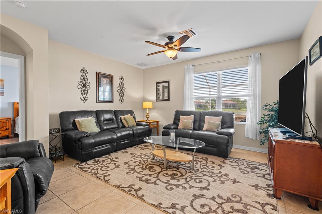 3118 Apple Blossom Dr Property Photo 8