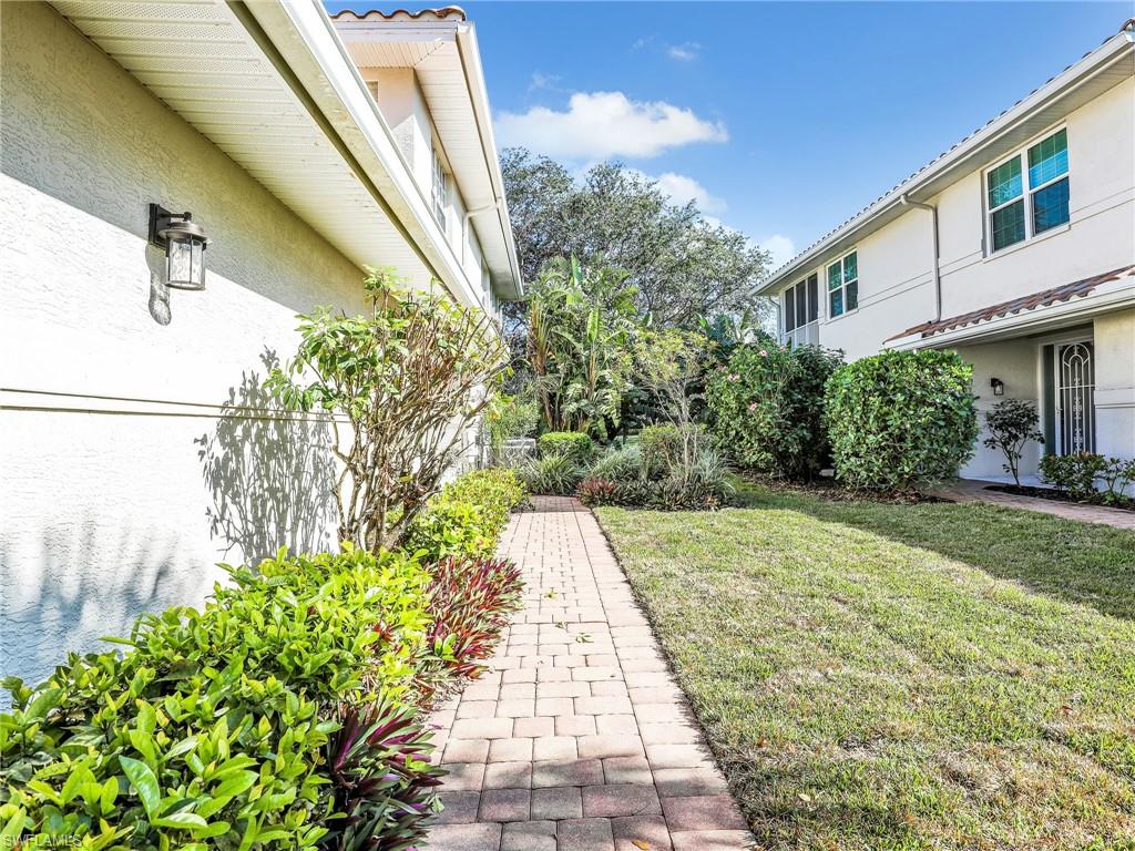 25051 Ballycastle Ct 102 Property Photo 4