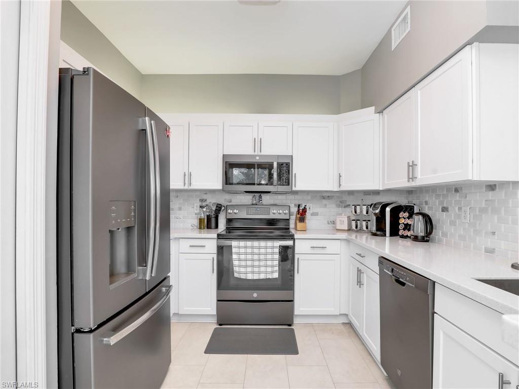 25051 Ballycastle Ct 102 Property Photo 13
