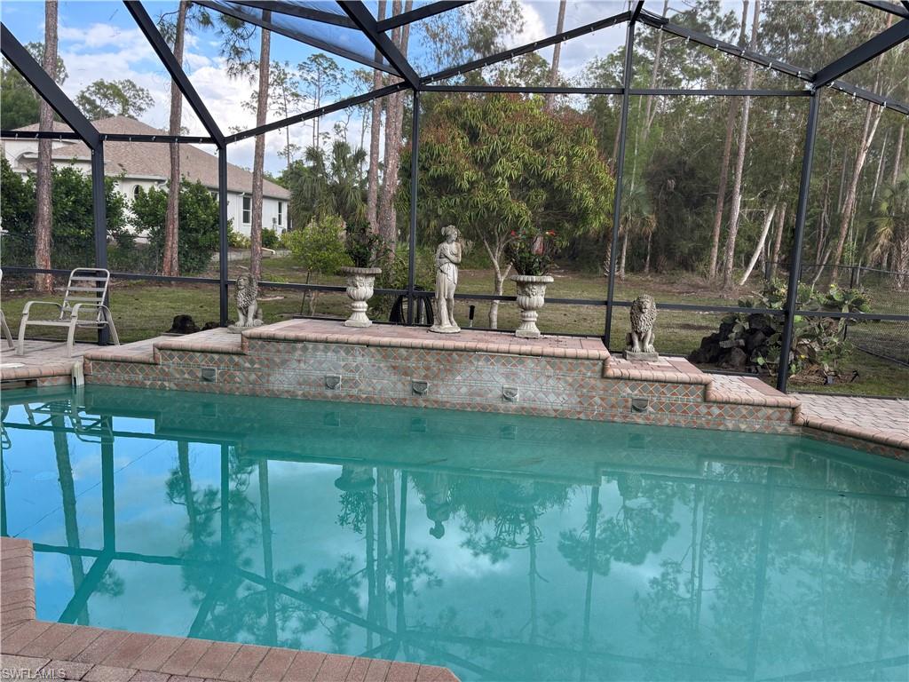 1156 Oakes BLVD Property Photo 1