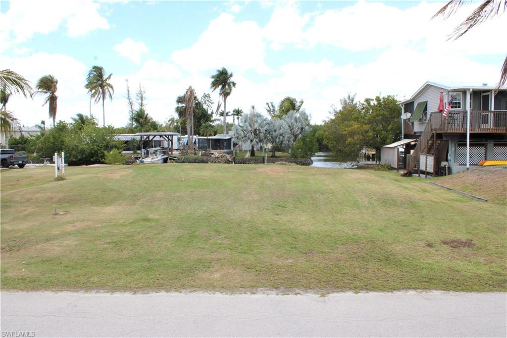 88 Flamingo Dr Property Photo 6