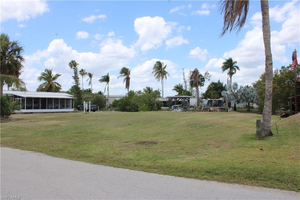 88 Flamingo Dr Property Photo 7
