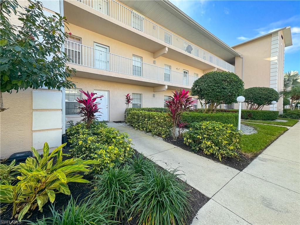 3250 Cypress Glen WAY 424 Property Photo 1