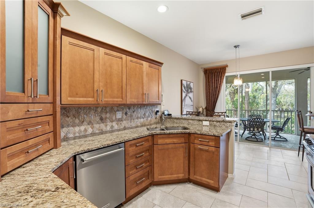 3500 Ballybridge Cir 202 Property Photo 10