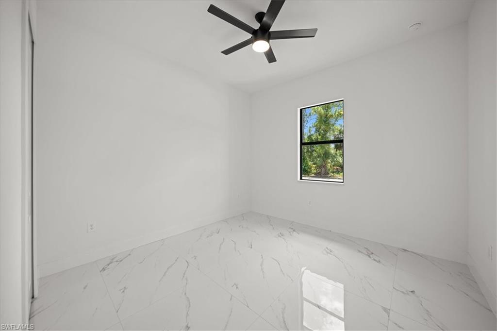 1033 Plymouth St E Property Photo 24