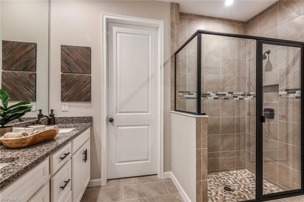 6729 Good Life St Property Photo 14