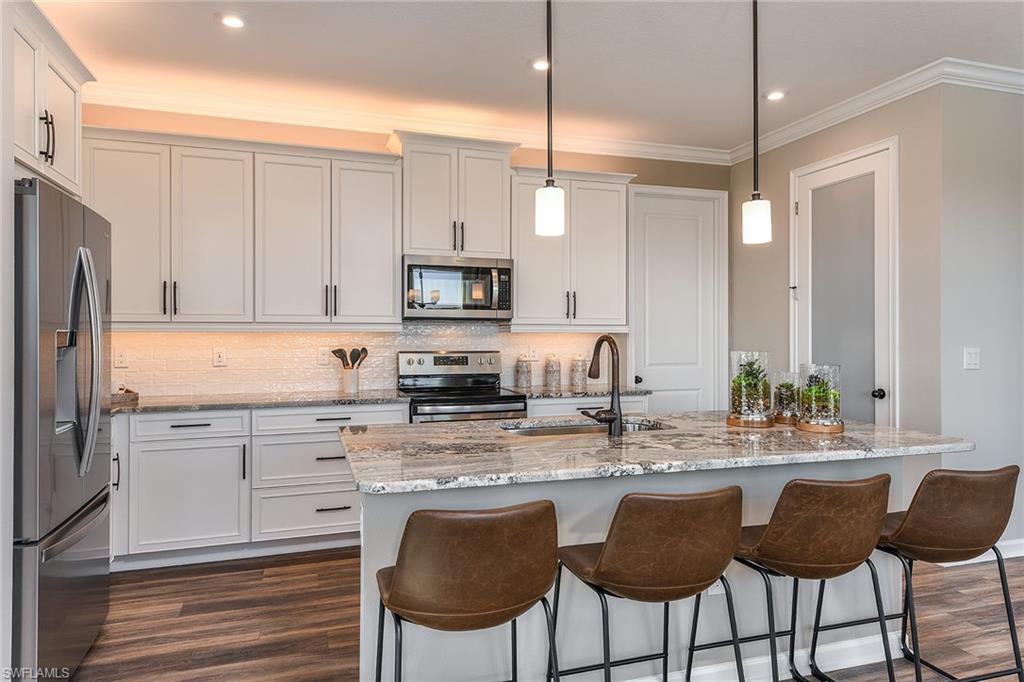 6729 Good Life St Property Photo 17