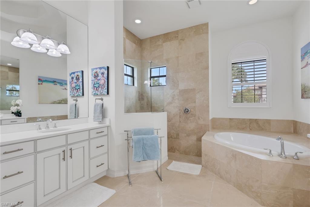 6685 Costa Cir Property Photo 20