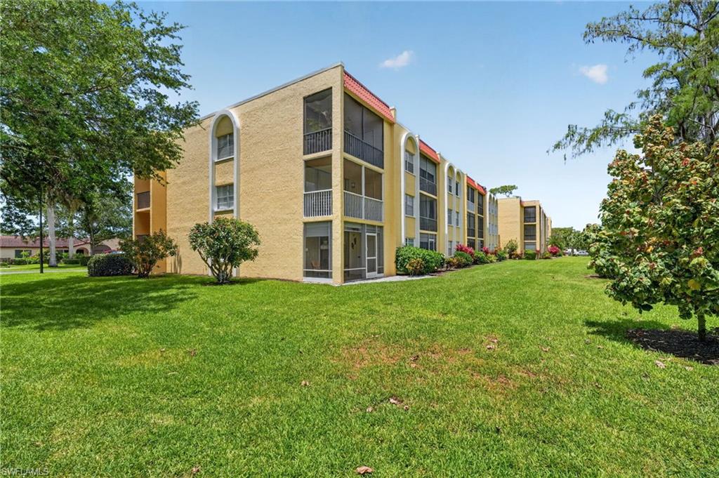 1084 Forest Lakes Dr 7205 Property Photo 16