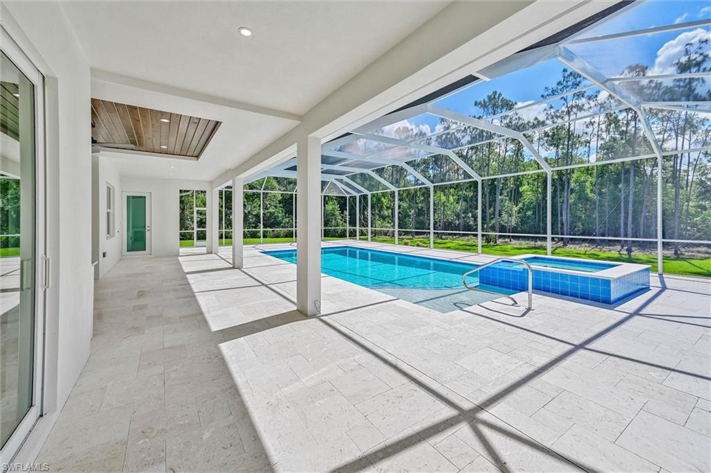 24265 Cock Robin Ln Property Photo 6