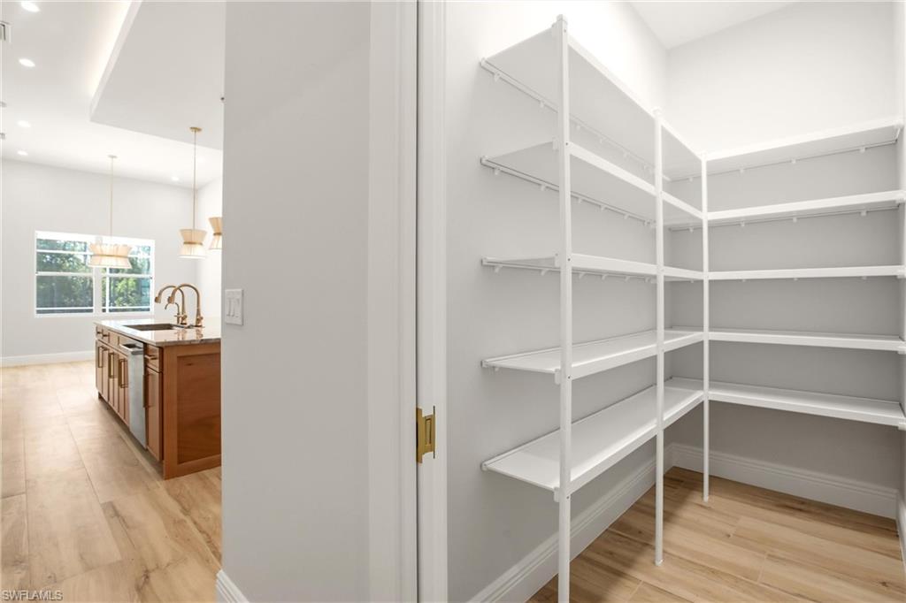24265 Cock Robin Ln Property Photo 16