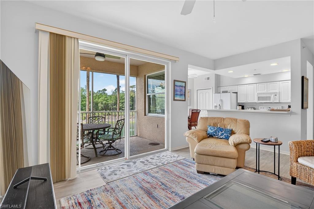 3830 Sawgrass Way 2922 Property Photo 5