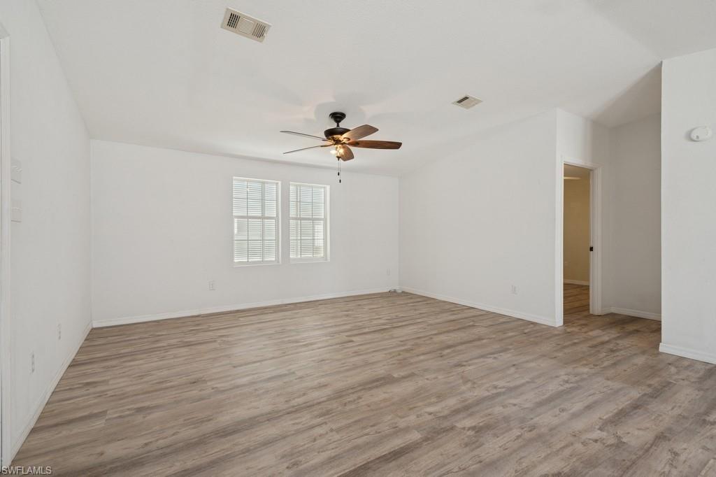 12 Nancy Ln Property Photo 8