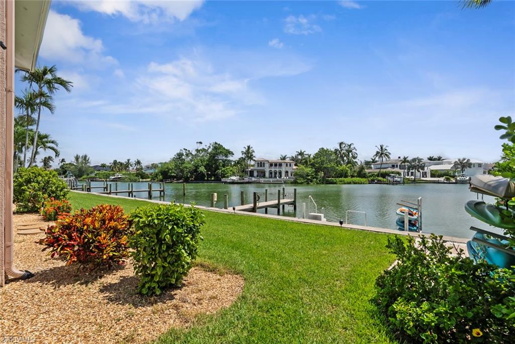 1910 Gulf Shore Blvd N 107 Property Photo 26