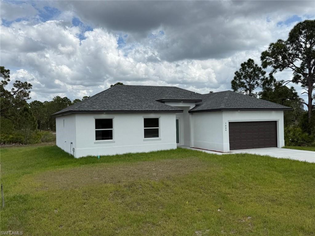 1089 Eisenhower Blvd Property Photo 3