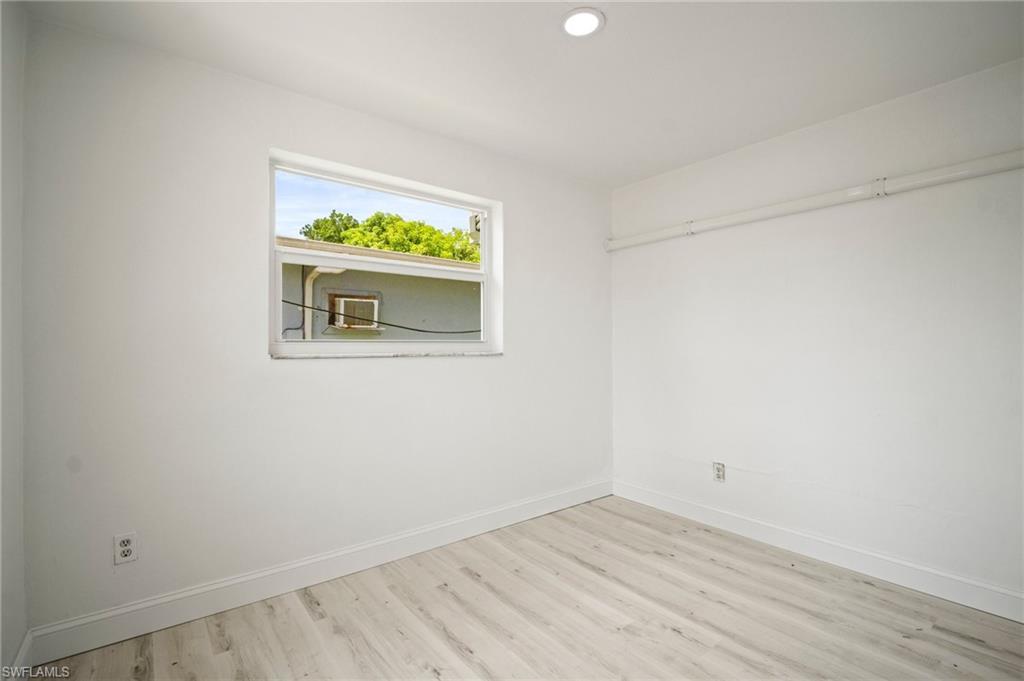 2316 Bayside St Property Photo 9