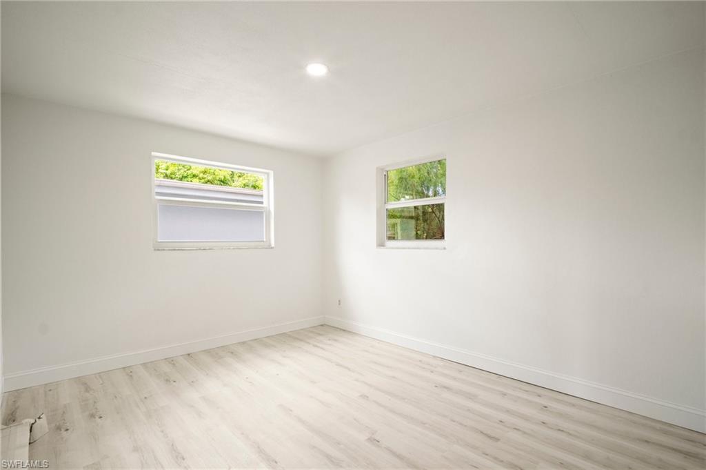 2316 Bayside St Property Photo 10