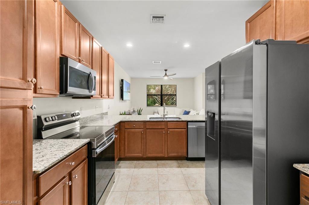 7797 Bristol Cir Property Photo 10